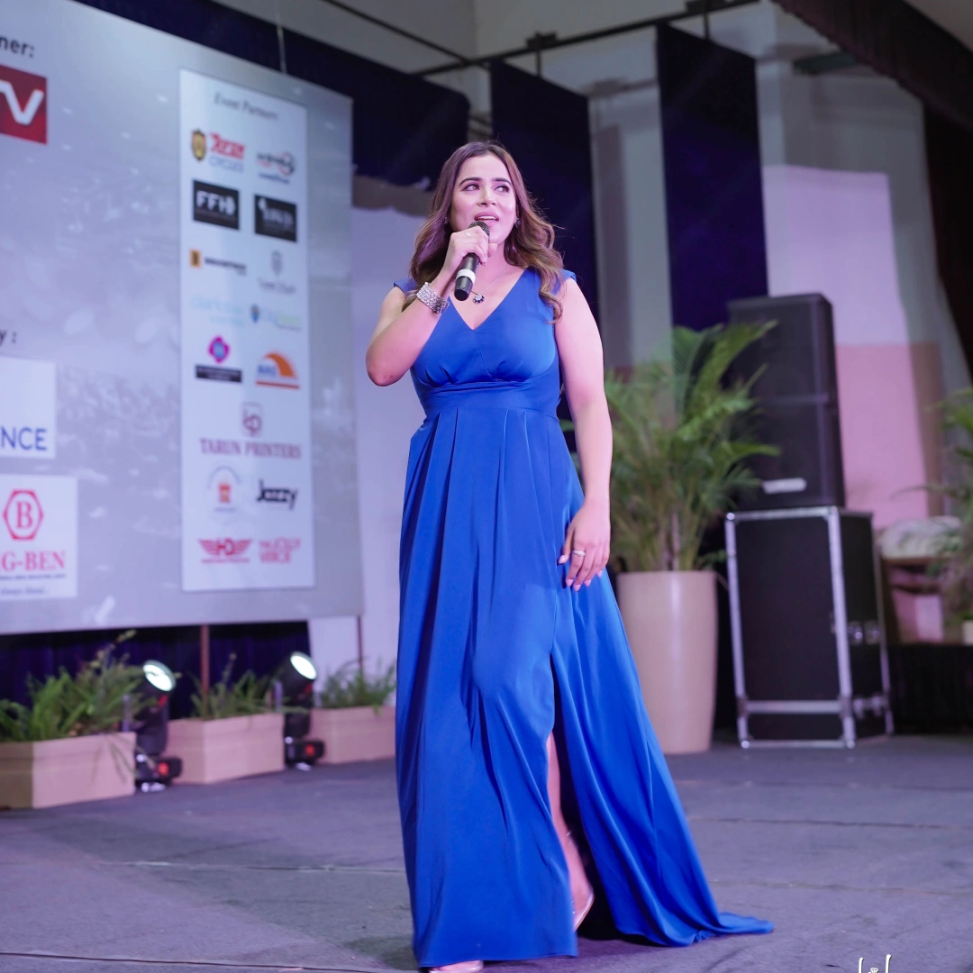 Female Anchor In Mumbai For Corporate & Social Events